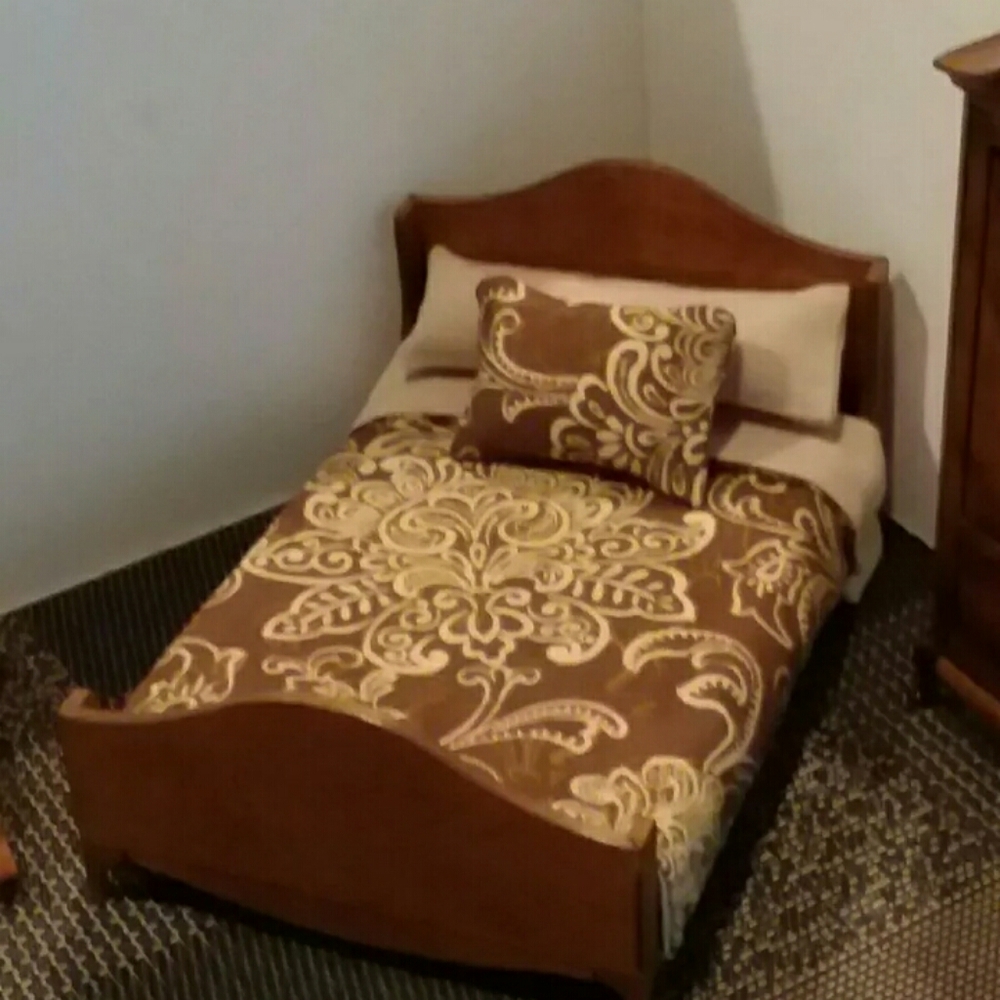 1:12 Scale Dollhouse Miniature Comforter Set